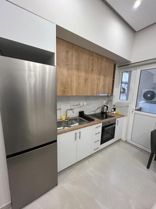 Cozy New Apartment Nearby Metro Athens Luaran gambar