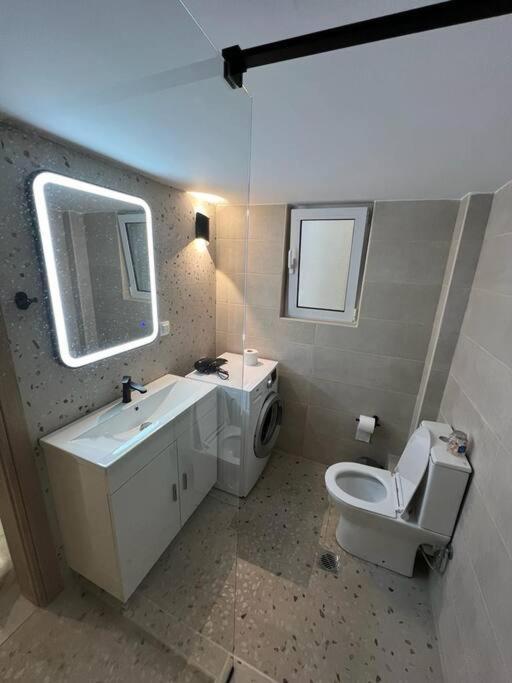 Cozy New Apartment Nearby Metro Athens Luaran gambar