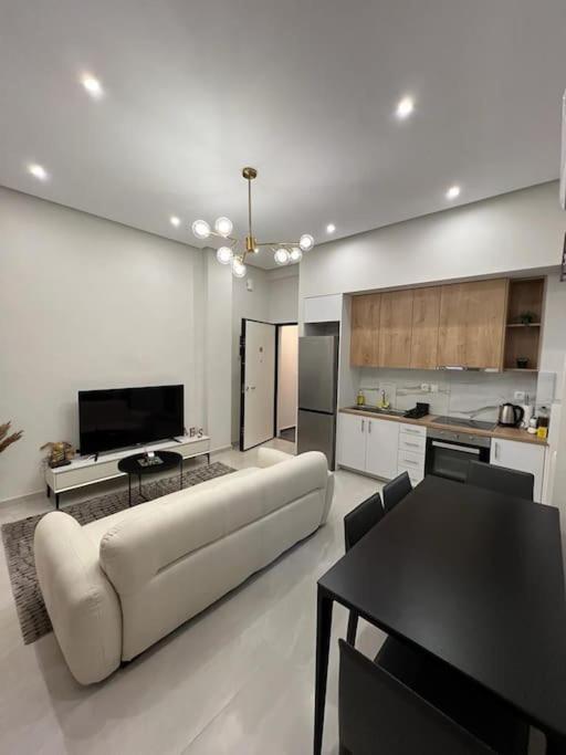 Cozy New Apartment Nearby Metro Athens Luaran gambar